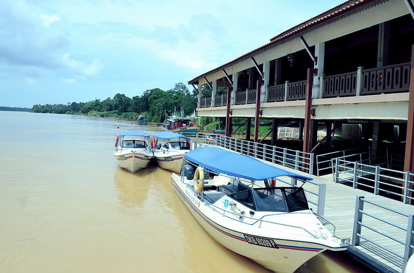 river cruise