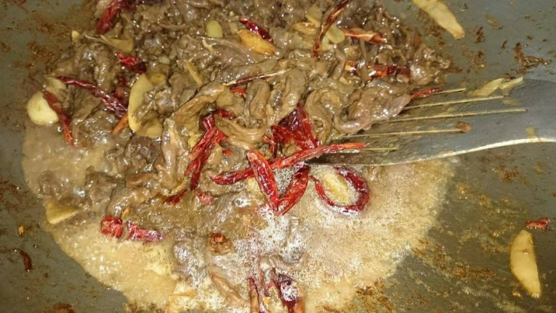 Resepi Daging Masak Halia (Sedap dan Cepat untuk Dimasak!)