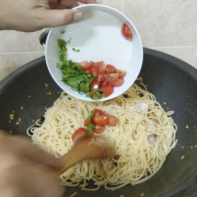 Resepi Spaghetti Aglio Olio Ala Secret Recipe - SMP Beteng