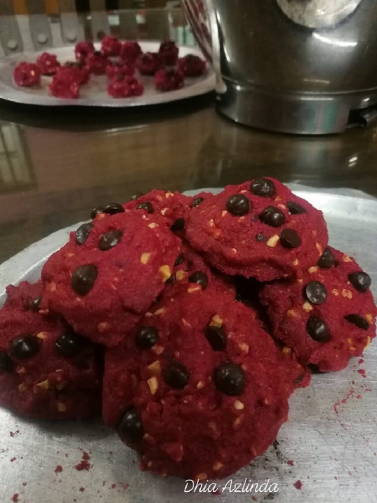 Resepi Biskut Red Velvet (Resepi Kudap Kudapan!) - Bidadari.My
