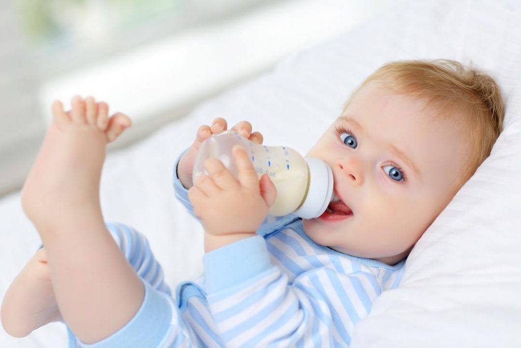 8 Tanda Susu Formula Tidak Sesuai Dengan Bayi Boleh Sebabkan Kematian